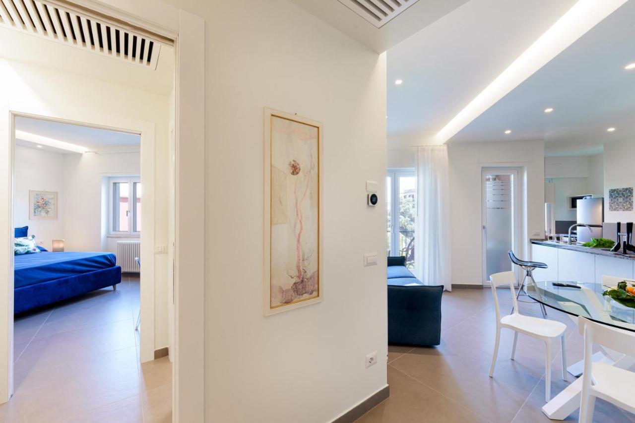 Marina Piccola Apartment Sorrento Bagian luar foto