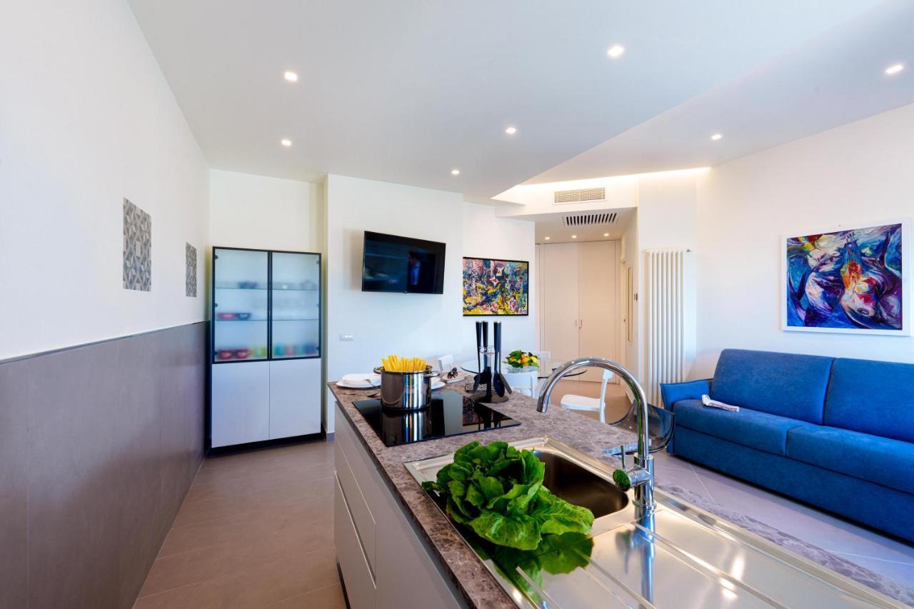 Marina Piccola Apartment Sorrento Bagian luar foto