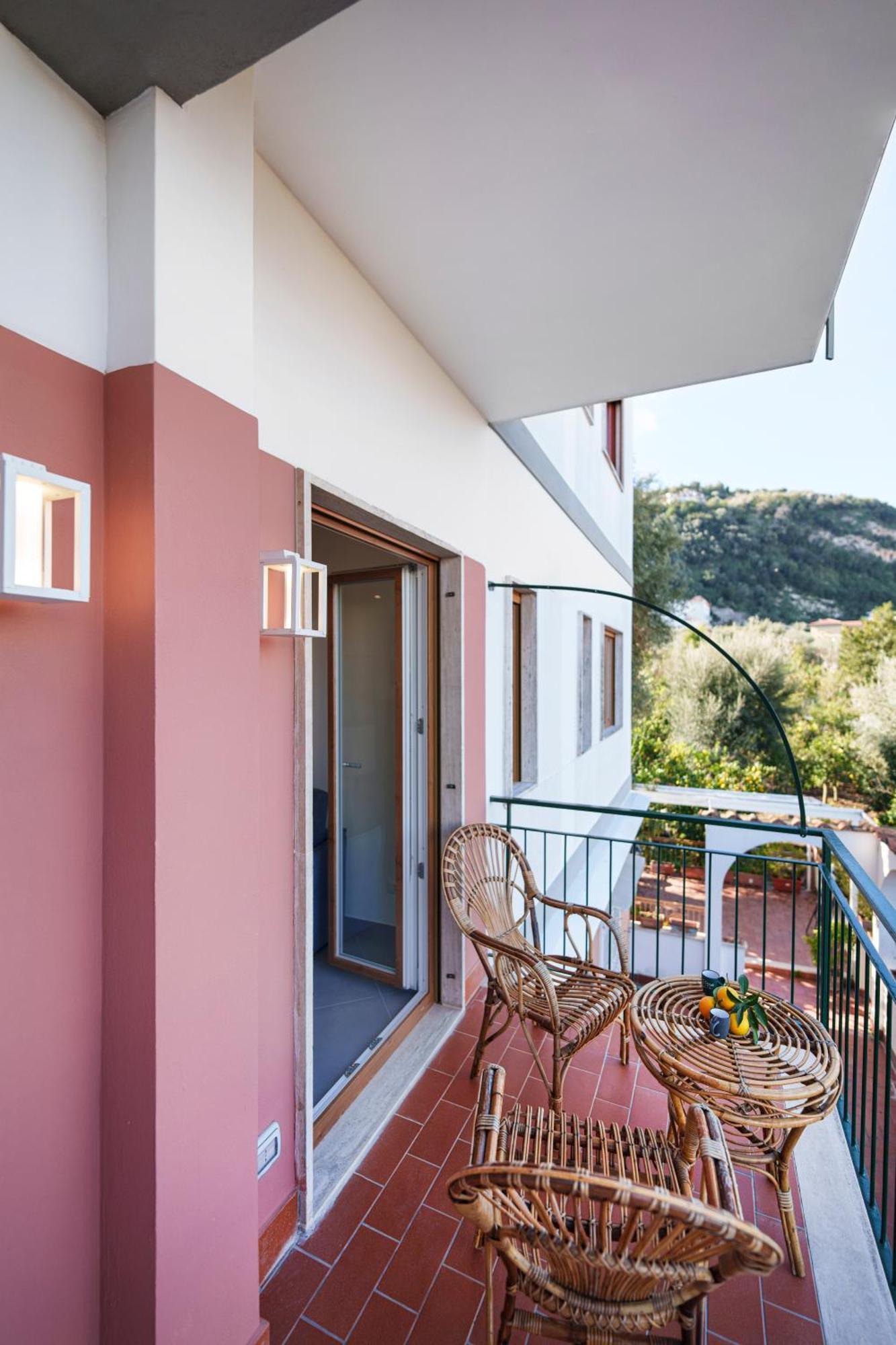 Marina Piccola Apartment Sorrento Bagian luar foto