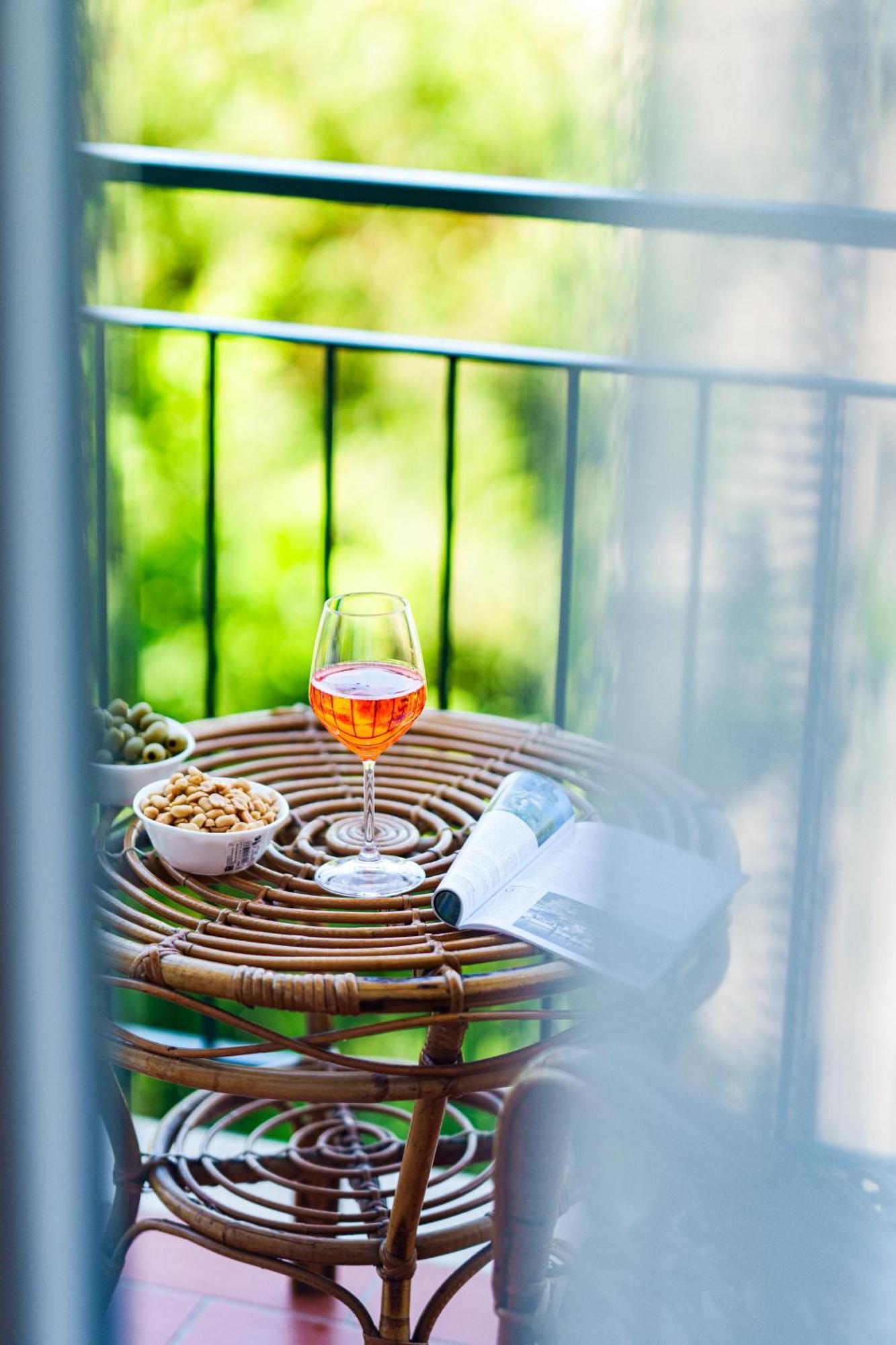 Marina Piccola Apartment Sorrento Bagian luar foto
